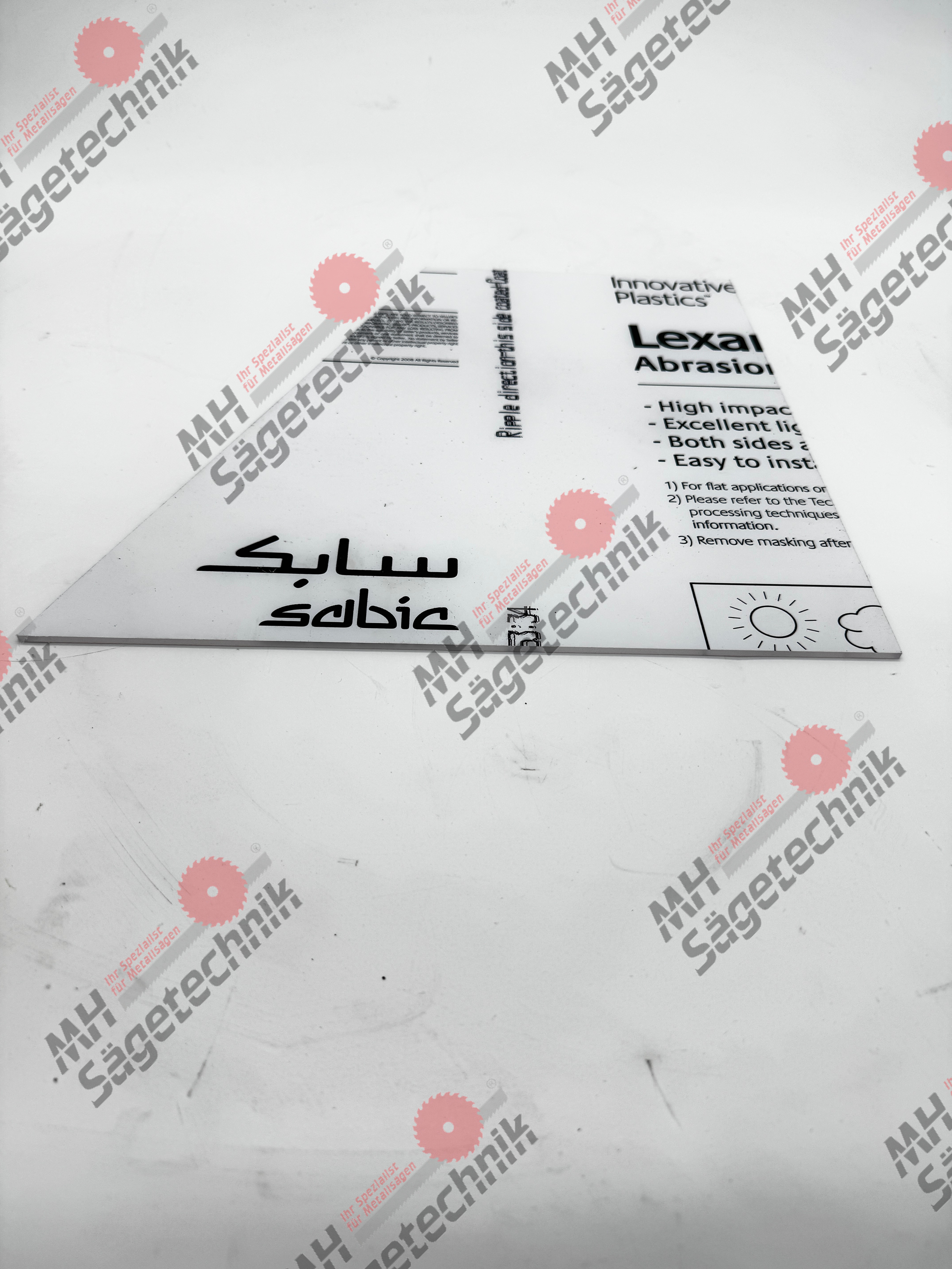 Plexiglasschutz für Abdeckung seitlich