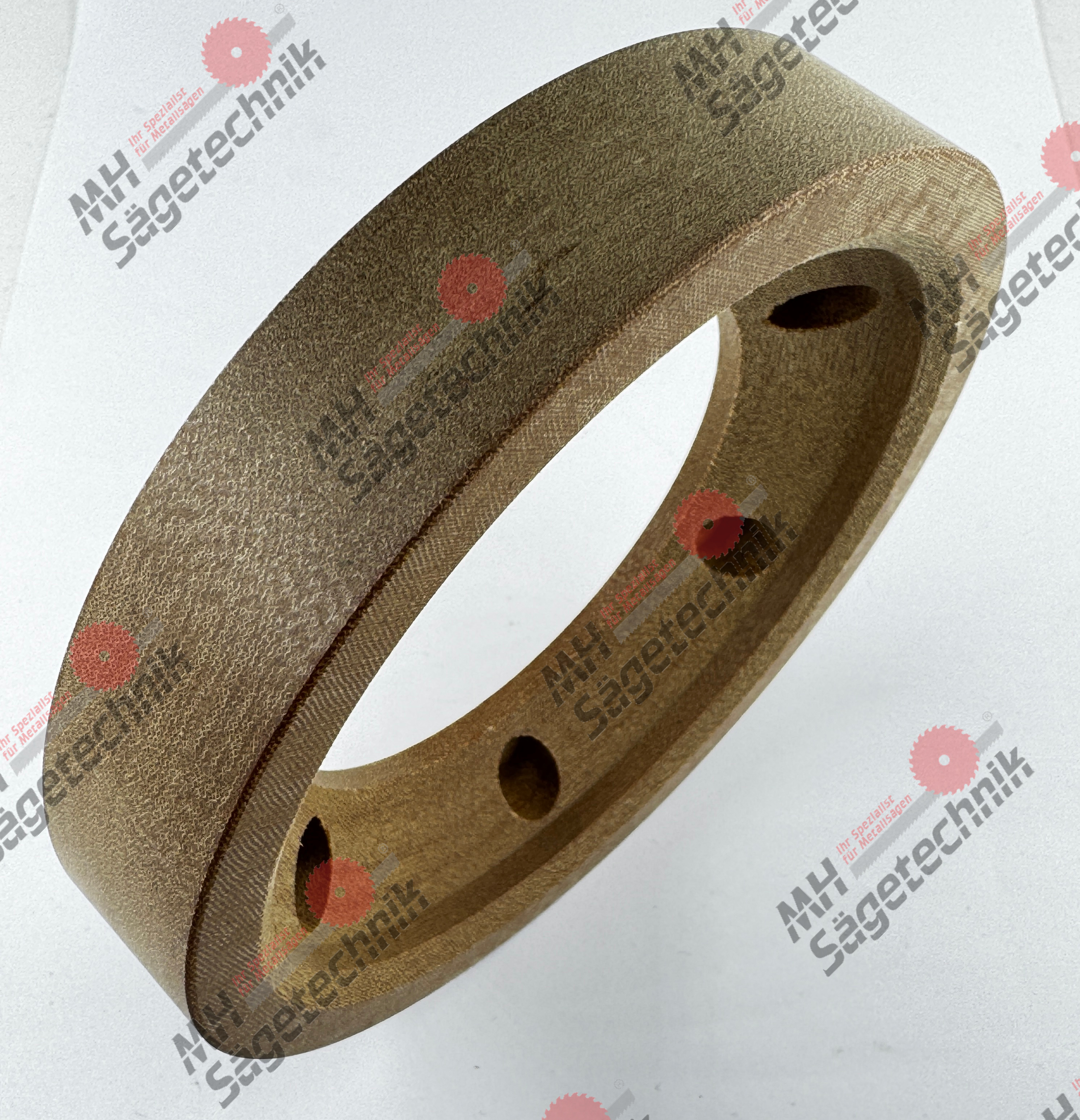 Reibring Rd 125 / 74 x 23