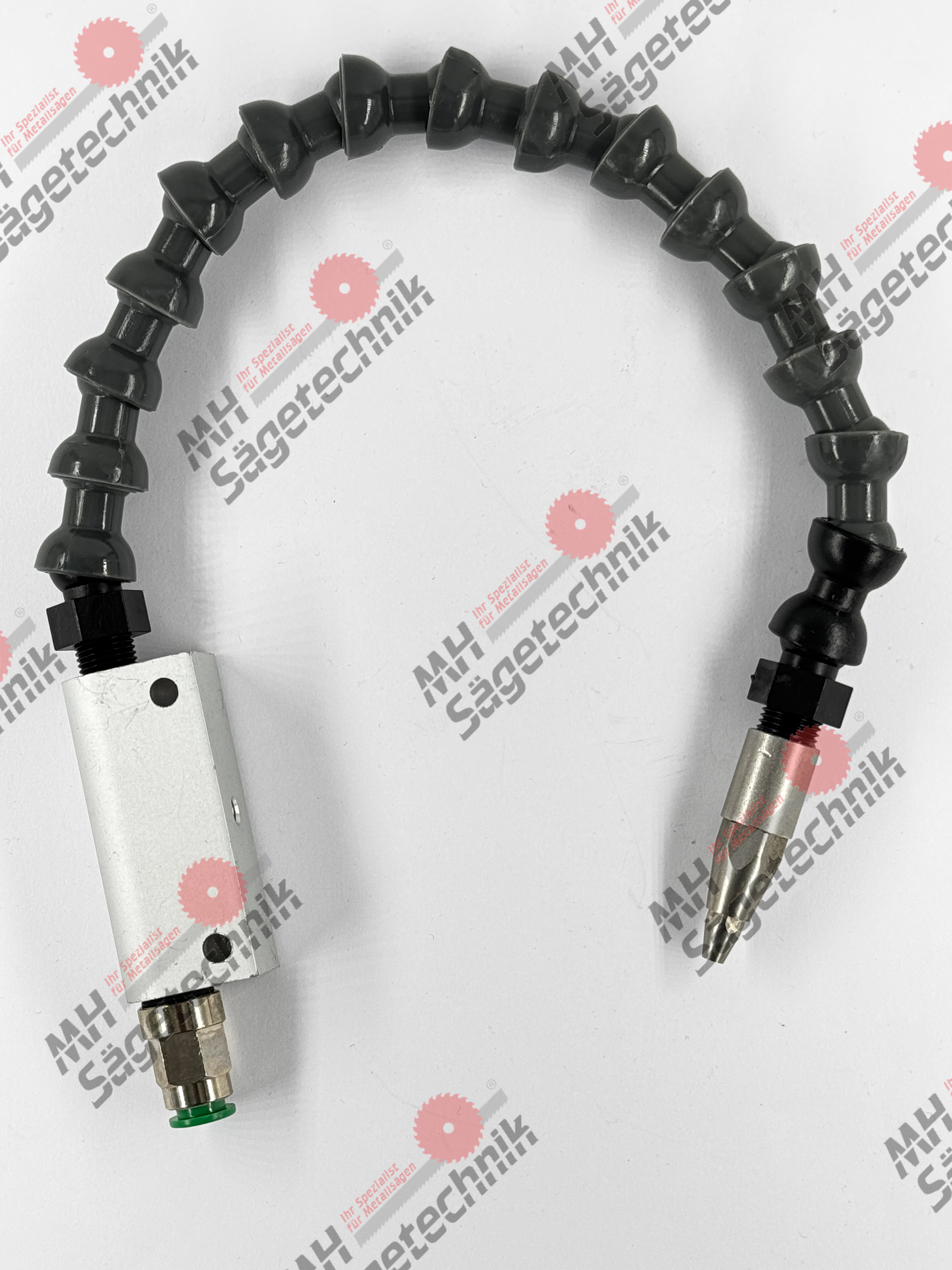 Flexibler Schlauch mit Düse